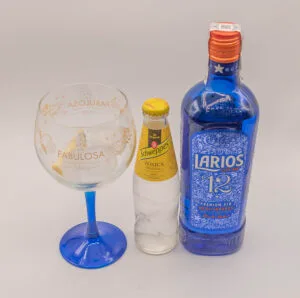 Ginebra Con Tónica