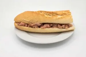 Bocadillo De Atún